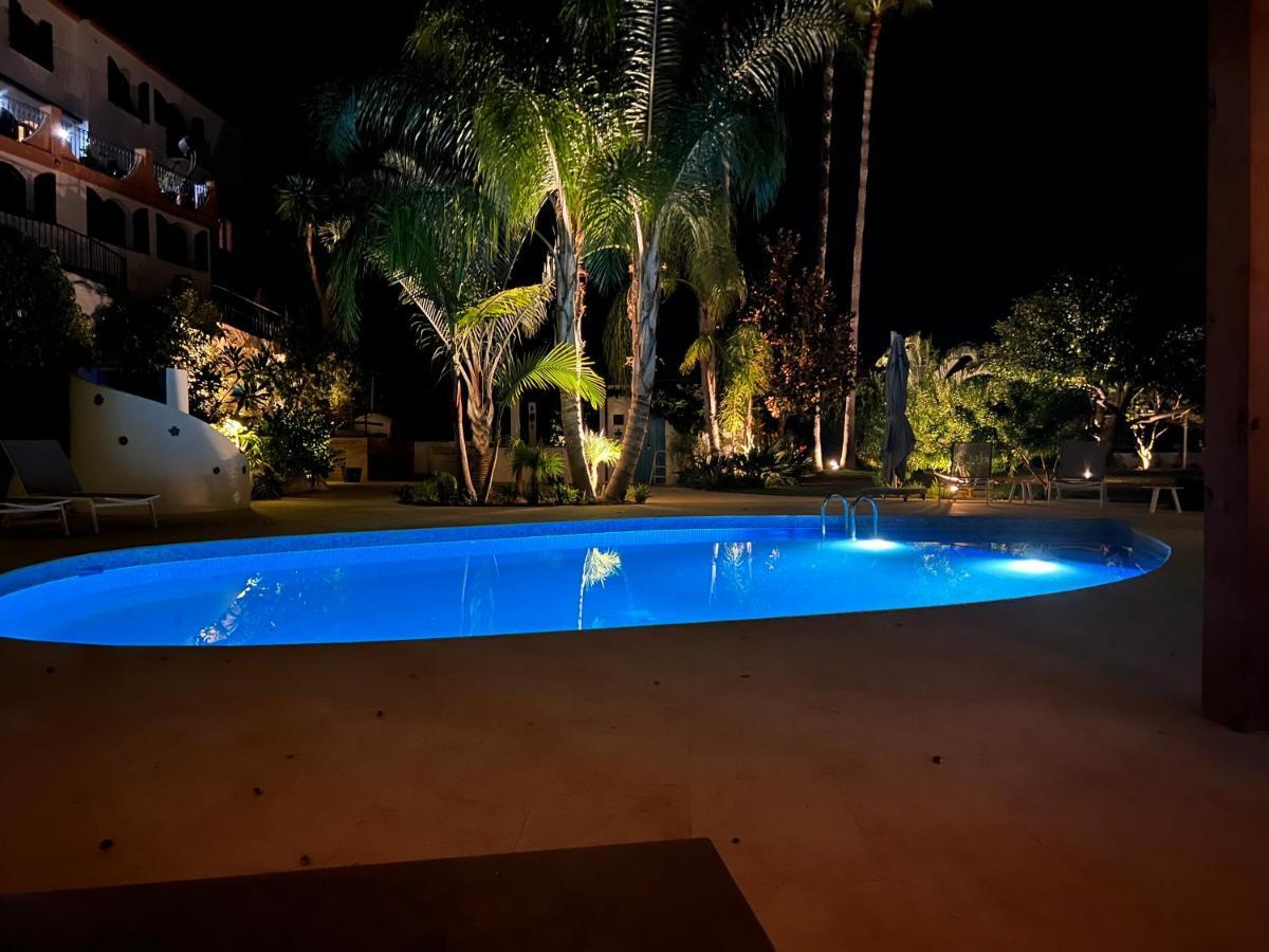 La Pina Verde Estepona Buitenkant foto